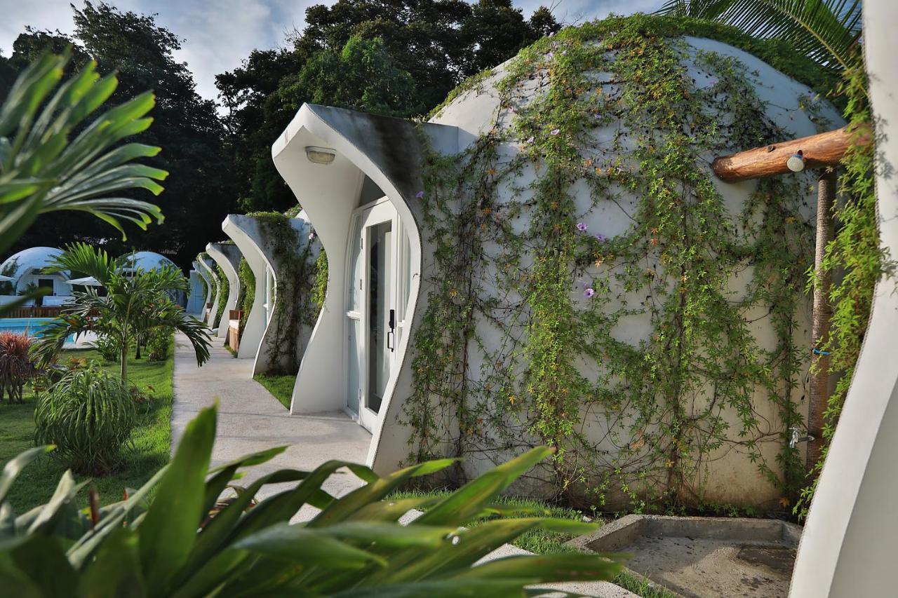 Igloo Beach Lodge Manuel Antonio Exterior photo